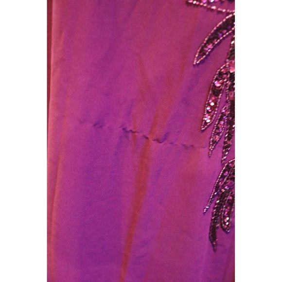 Adrianna Pappell Beaded Cape dress Wildberry Size 14 NWT with some flaws - Picture 9 of 9